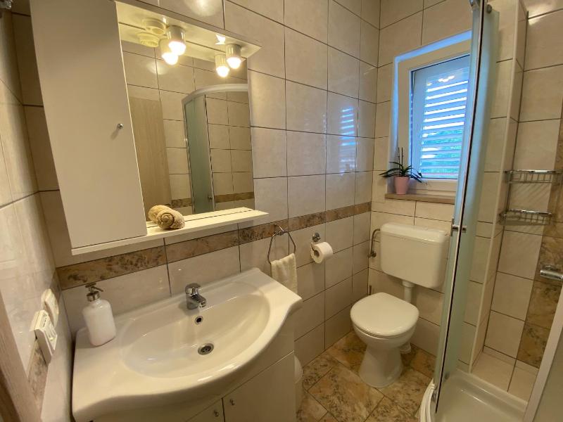 Two-Bedroom Apartment with Sea View image 4