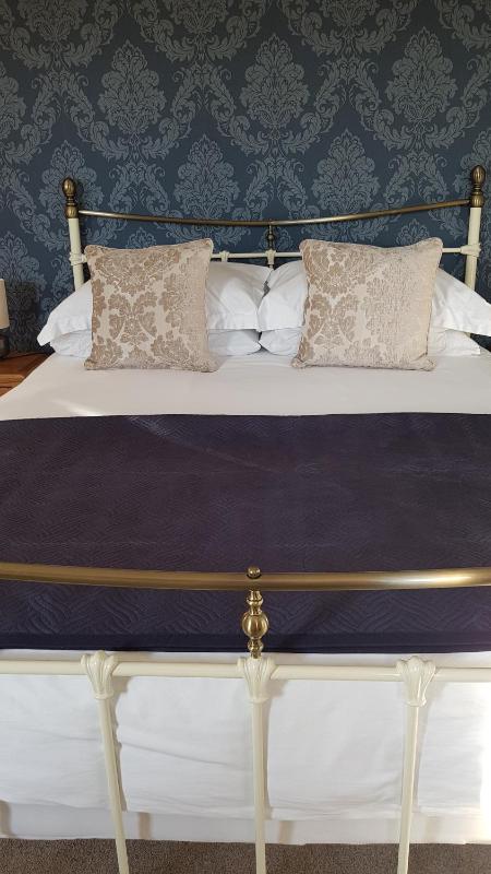 King Room image 2