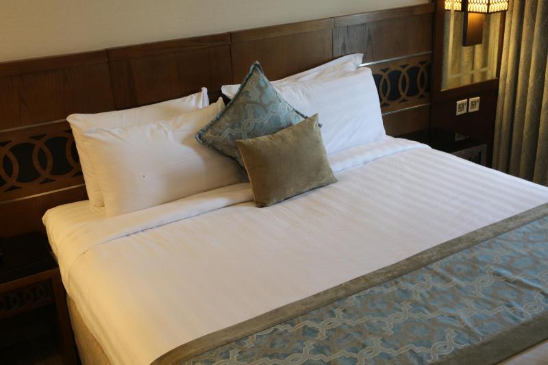 King Room image 2