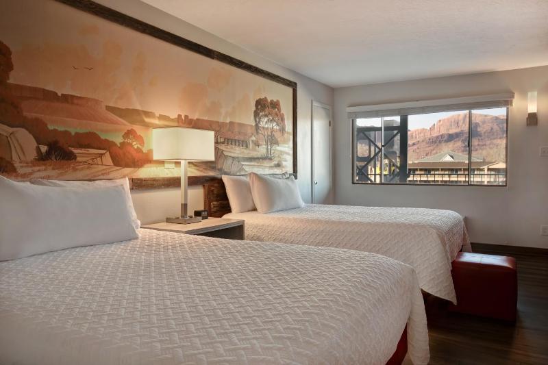 Expedition Lodge Moab Arches National Park - image 25
