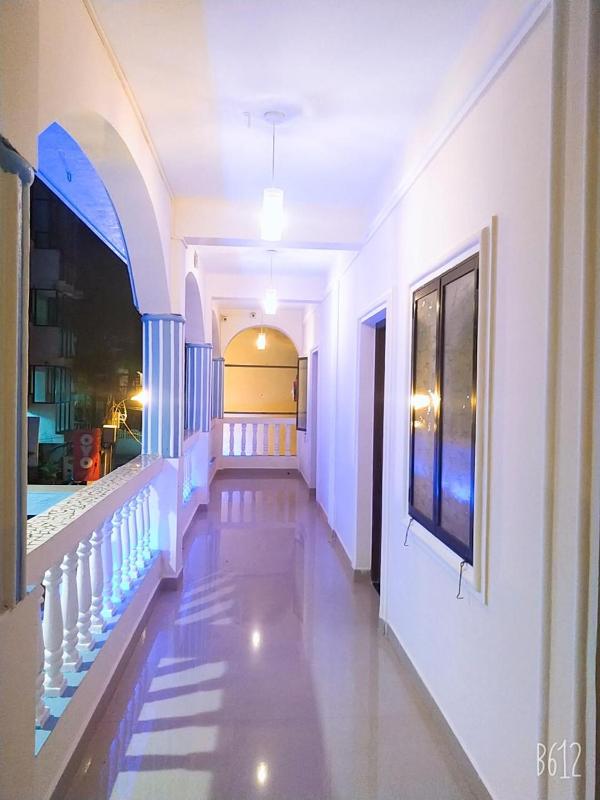 Dom's Inn - image 33