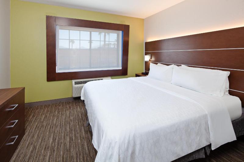 King Suite image 2
