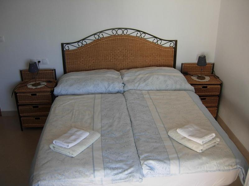 Two-Bedroom Penthouse Apartment image 2