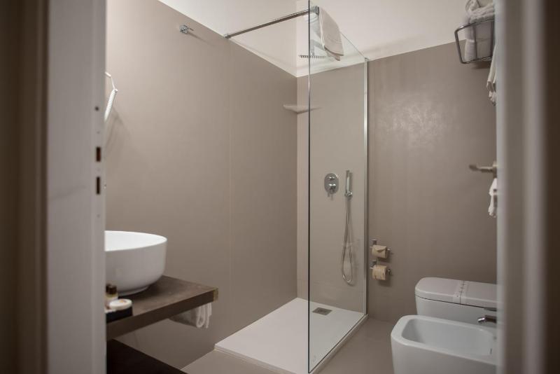 Triple Room image 4