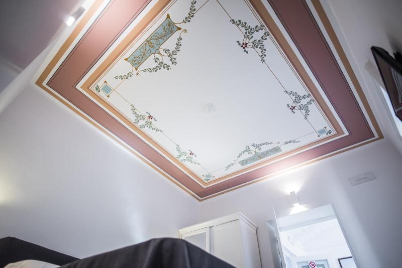 Quadruple Room image 3