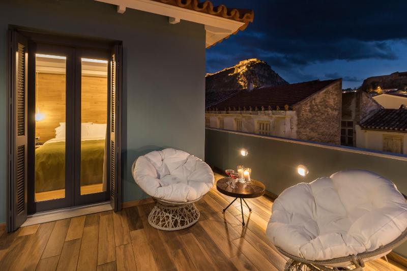 Double Room with Palamidi View image 4