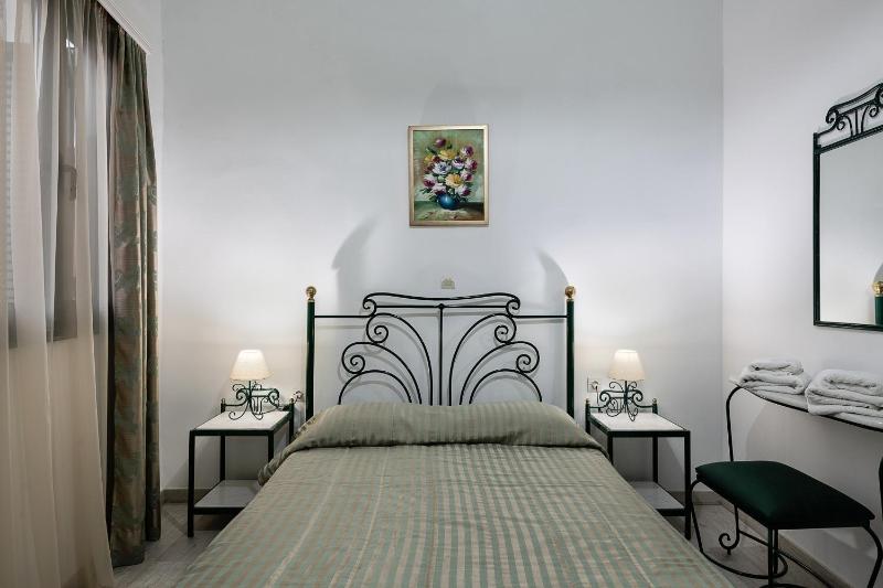 Apartment with Terrace image 4