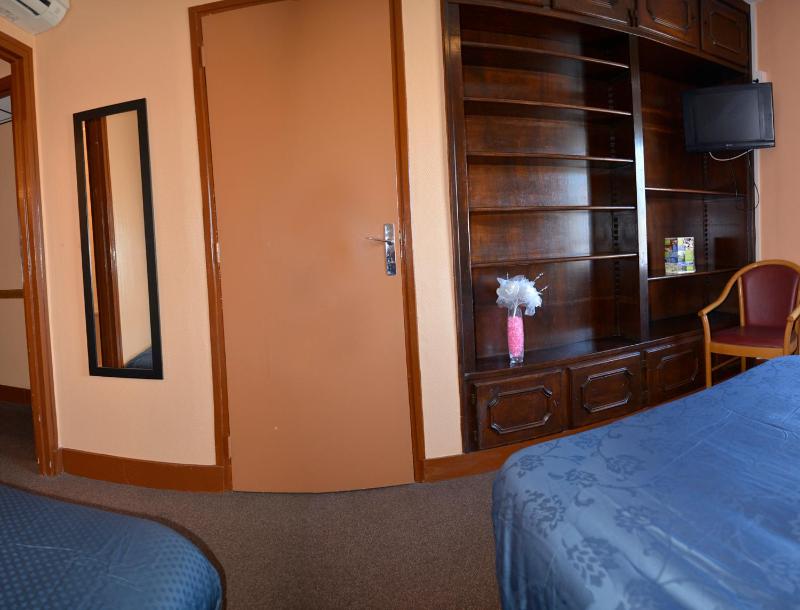 Triple Room image 1