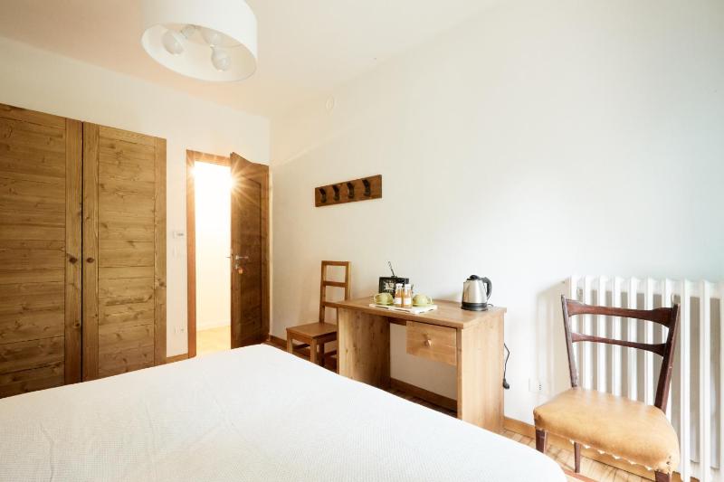 Deluxe Double or Twin Room with Mountain View image 2
