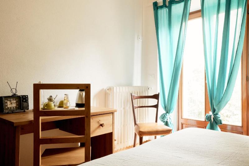 Deluxe Double or Twin Room with Mountain View image 3