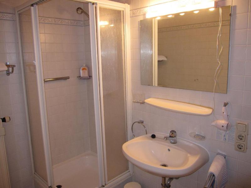 Single Room image 2