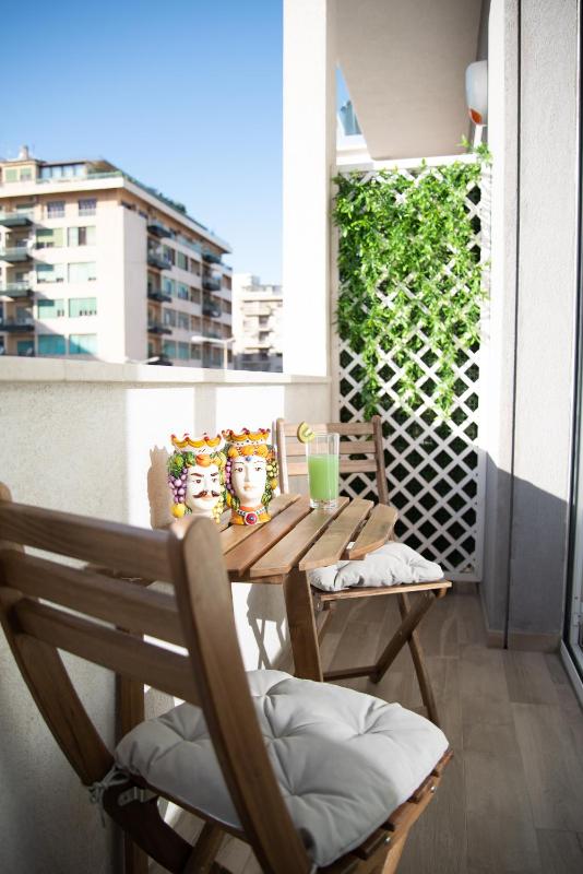 Porta Aragonese Luxury Rooms - image 12