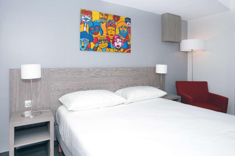 Junior King Suite - Non-Smoking image 1