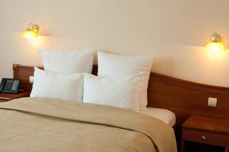 Standard Double or Twin Room image 2