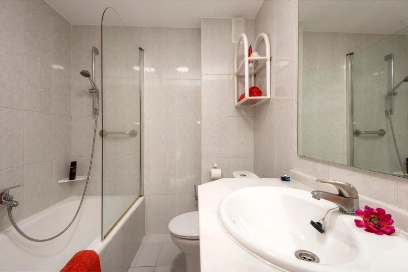 Apartamentos Nucleo Cristal - image 8