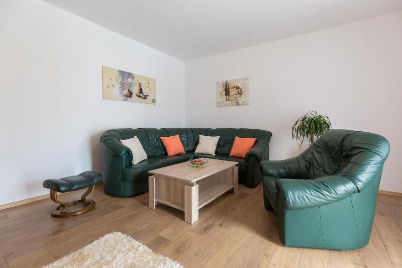 Apartment Twisting By The Private Pool - image 8