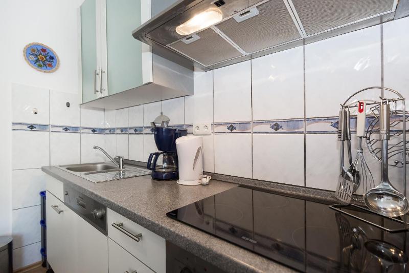 Apartment Twisting By The Private Pool - image 29