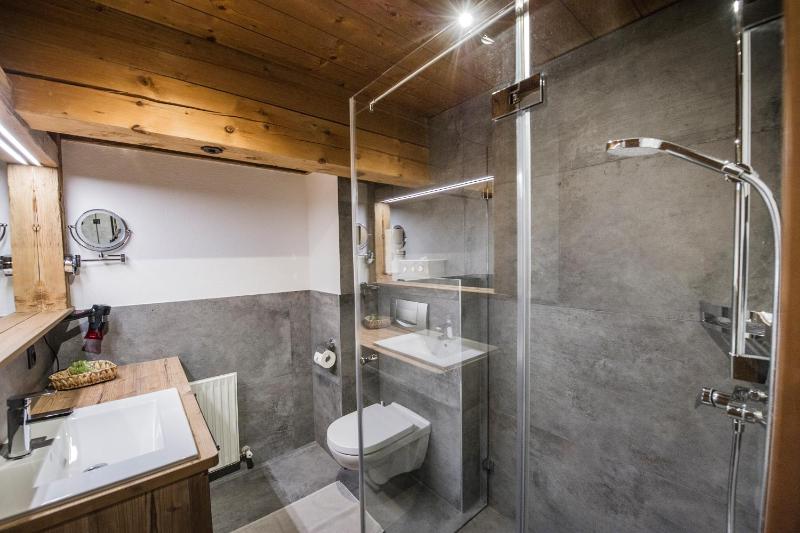 Two-Bedroom Apartment image 4