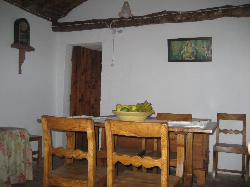 Three-Bedroom House image 4