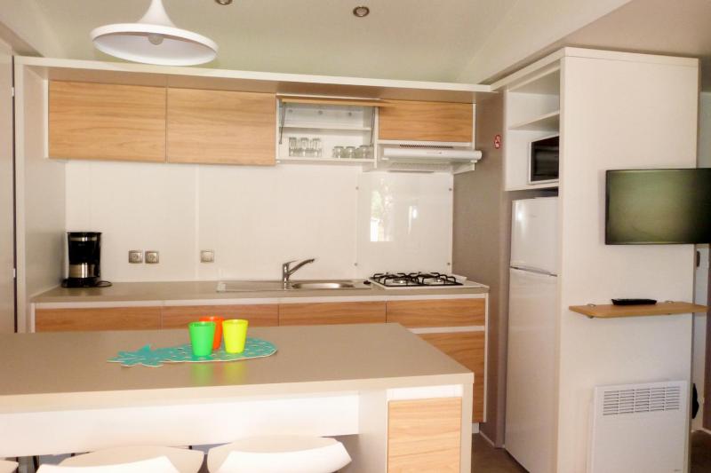 Mobile Home image 4