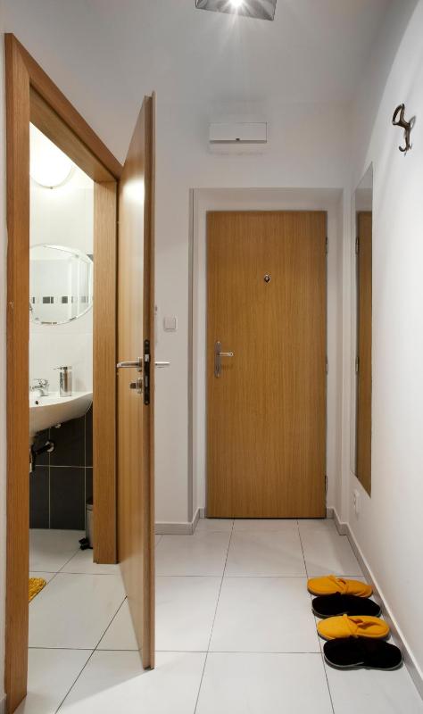 Yellow apartment Deluxe - image 7