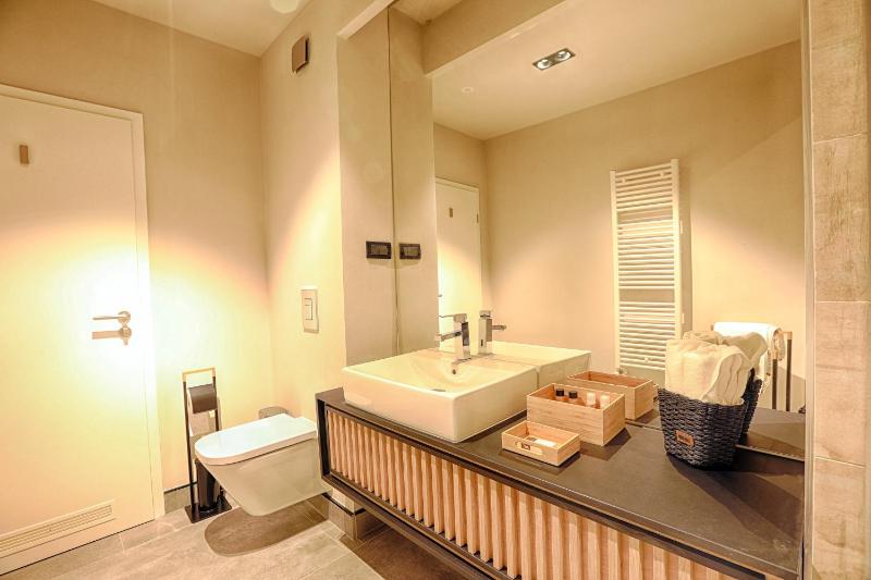 Deluxe Double Room image 4