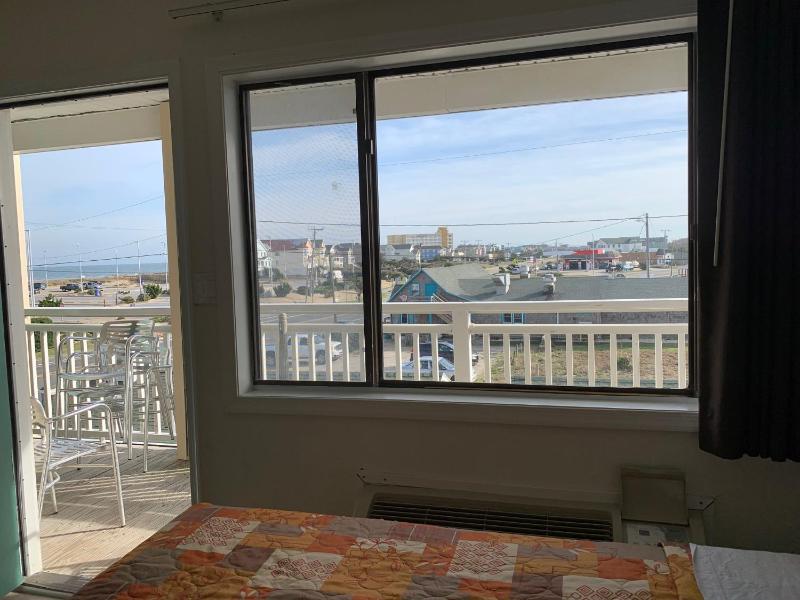 Standard Double Room image 2