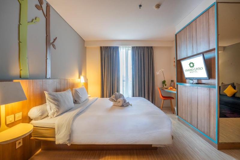 Grand Livio Kuta Hotel - image 8