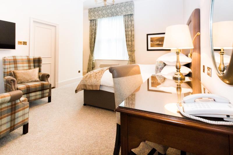 Deluxe Double Room image 1