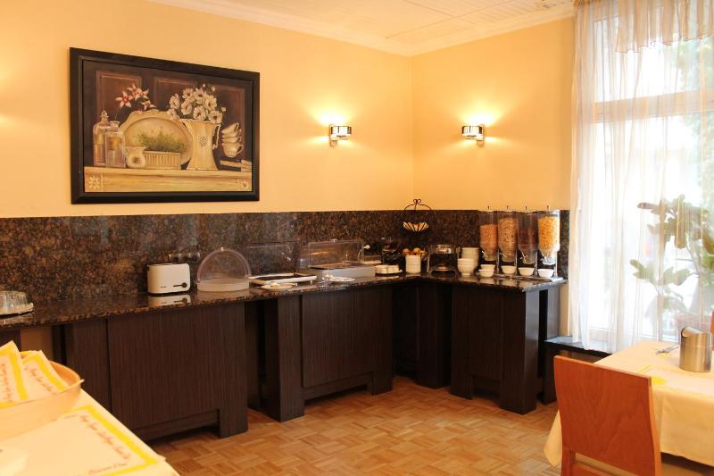 City Hotel Mercator - image 15