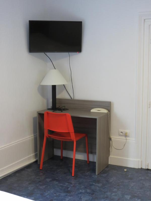 Family Room (2 Adults + 3 Children) image 3