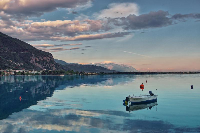 Twin Sea View image 2