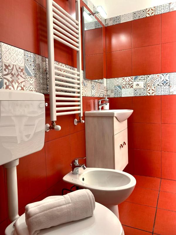 Double Room with Private Bathroom image 2