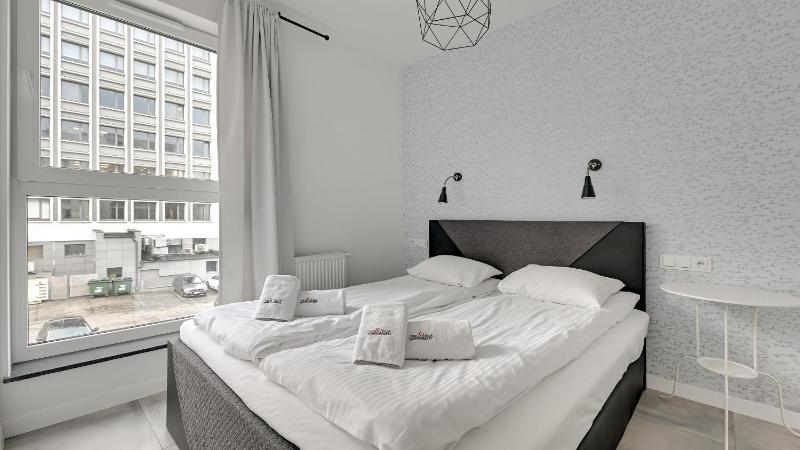 One-Bedroom Apartment (4 Adults) image 2