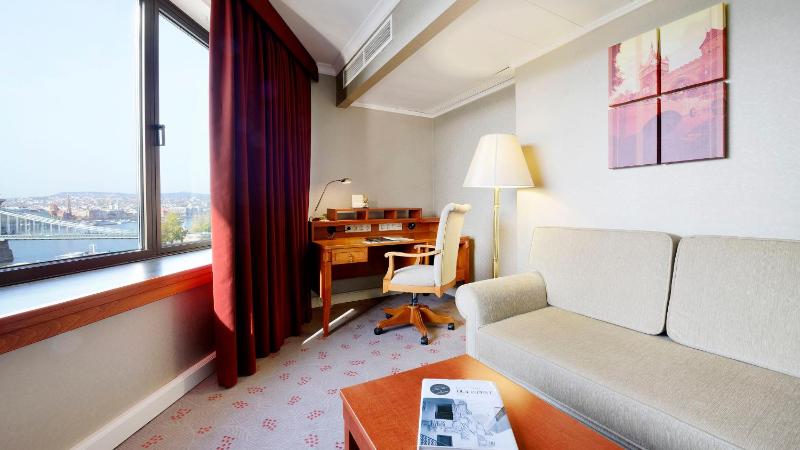 Junior Suite with River View image 1
