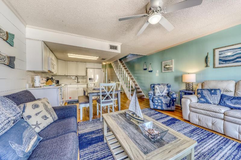 Three Bedroom Apartment image 3