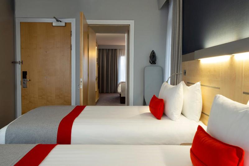 Holiday Inn Express Cheltenham Town Centre By IHG - image 34