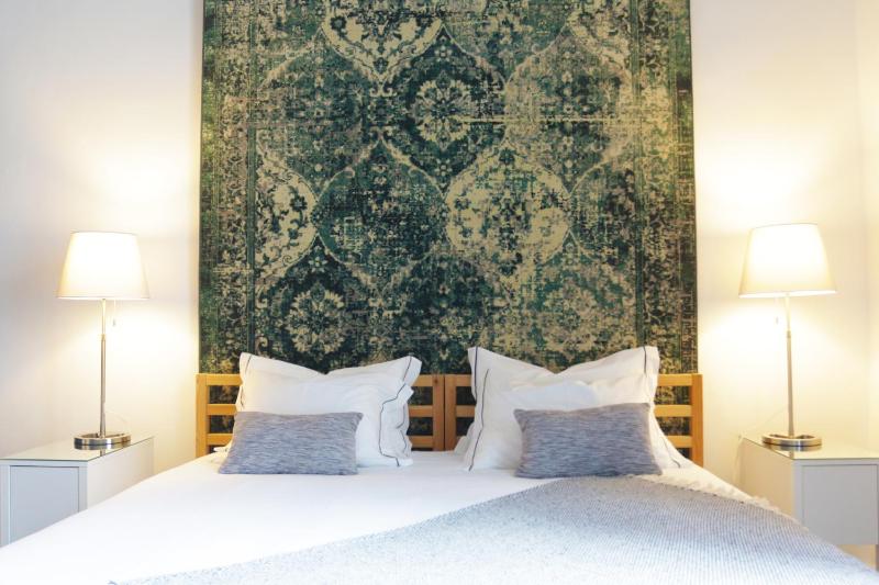 Deluxe Double Room image 2