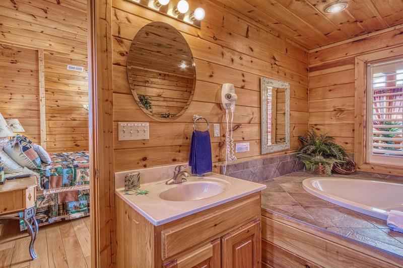 Chalet image 1