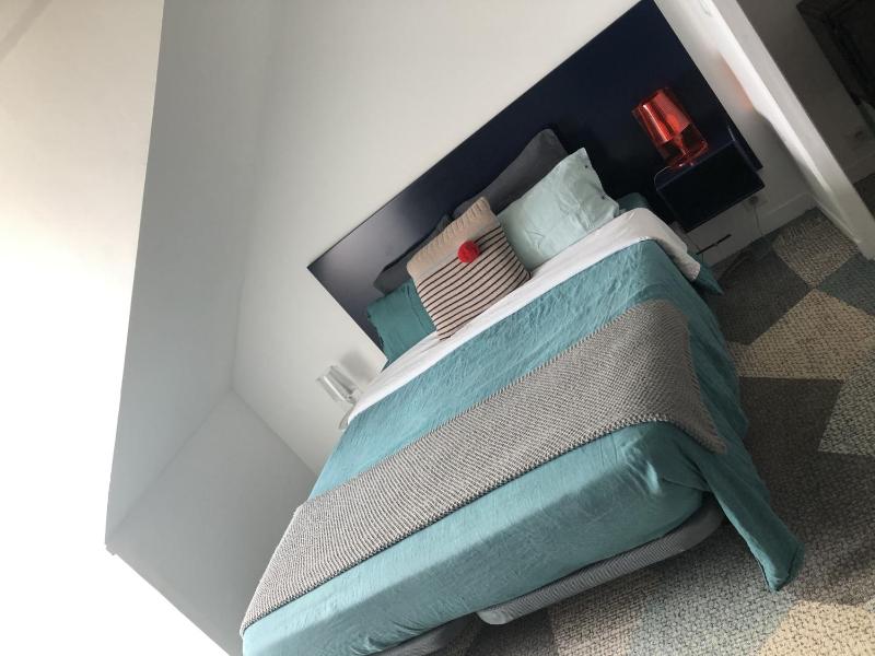 Queen Room with Sea View image 3