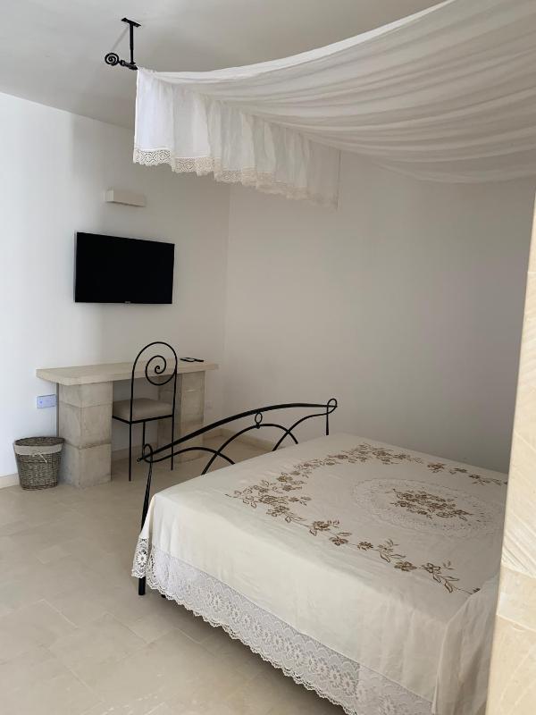 Deluxe Double Room image 1