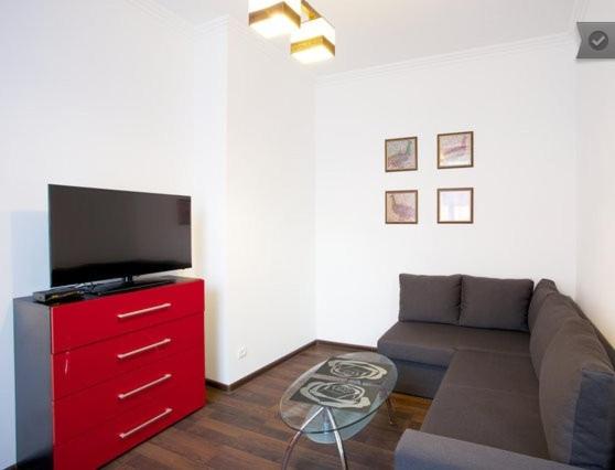 Apartment - Svobody Prospekt 37 image 2