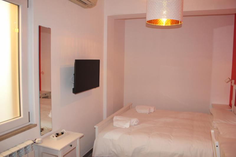 Double Room with Private Bathroom image 3