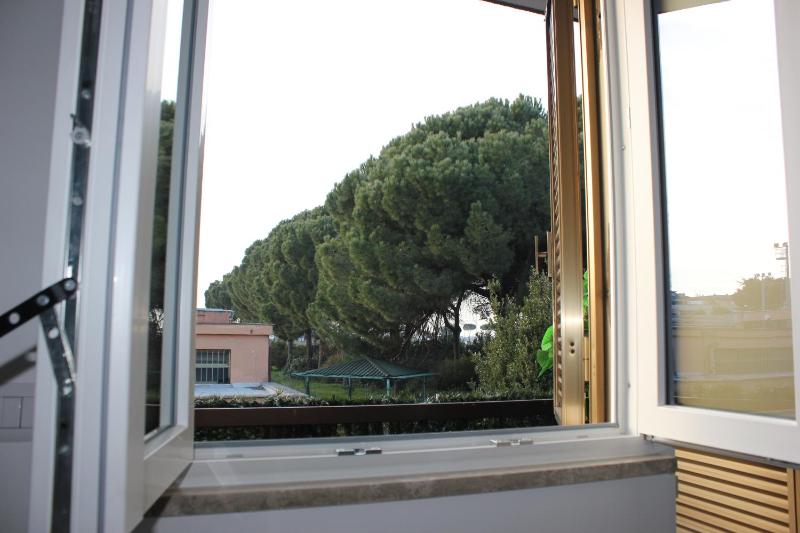 Triple Room with Private Bathroom image 2