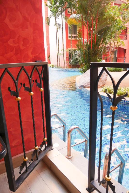 Seven Seas Resort Pattaya & Sofa bed - image 34