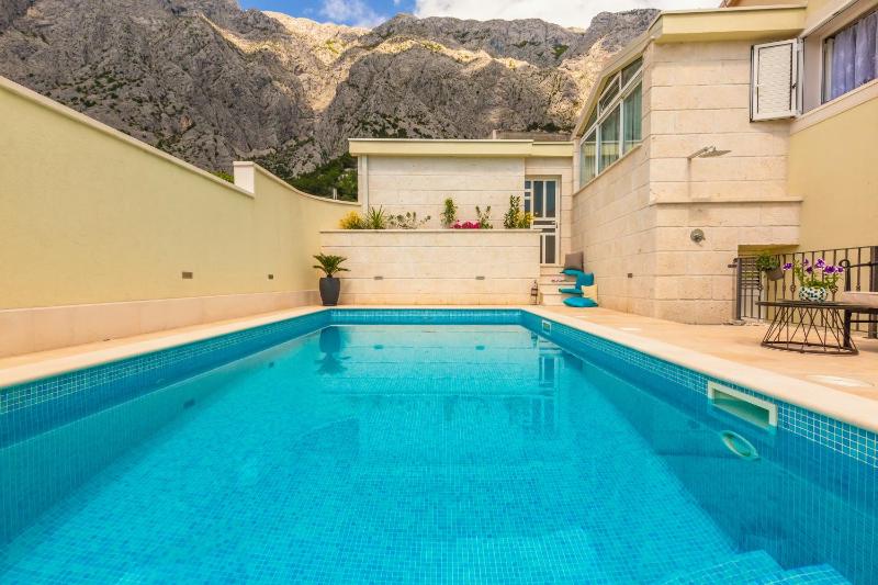 Villa Biston - image 45