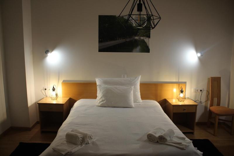 Standard Double or Twin Room image 1