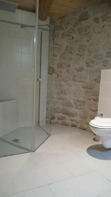 Deluxe Double Room with Shower image 4