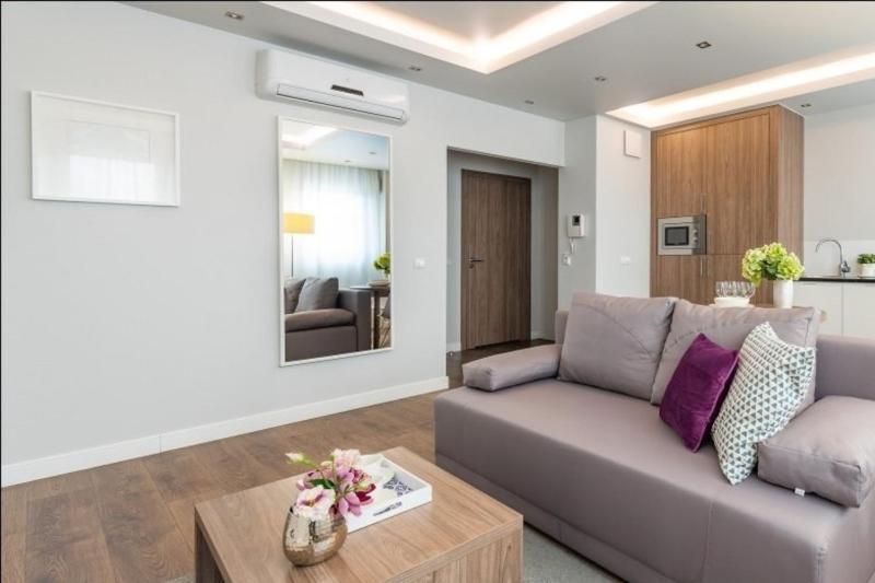 Apartment image 3