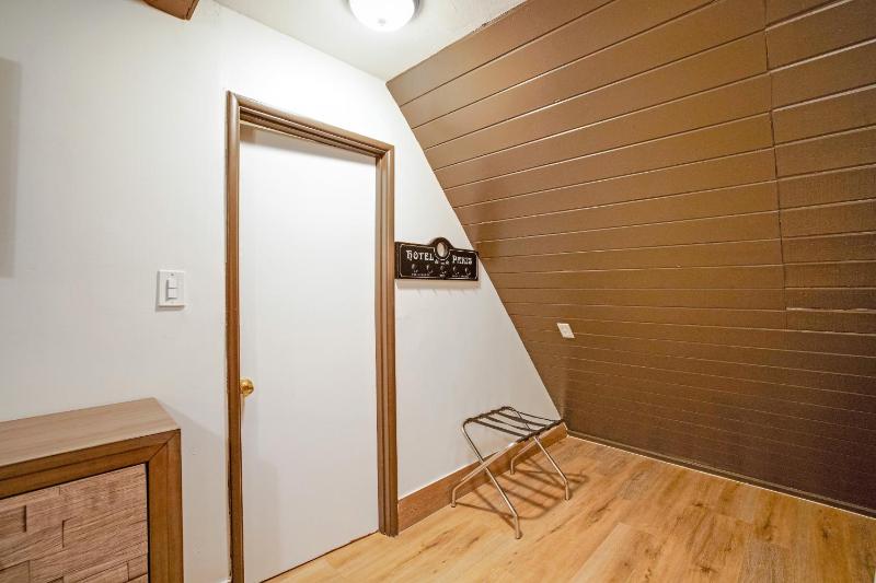 Creekside Kitchen Suite image 4